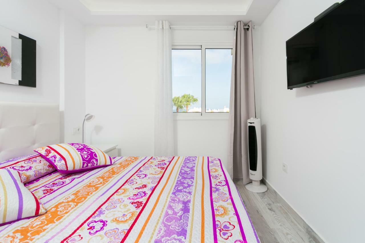 408 Enchanting El Dorado Accommodation, Sea View! Playa de las Americas  Luaran gambar